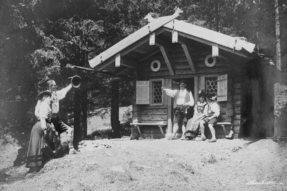 Waldhütte der Gebirgstrachten Hindelang