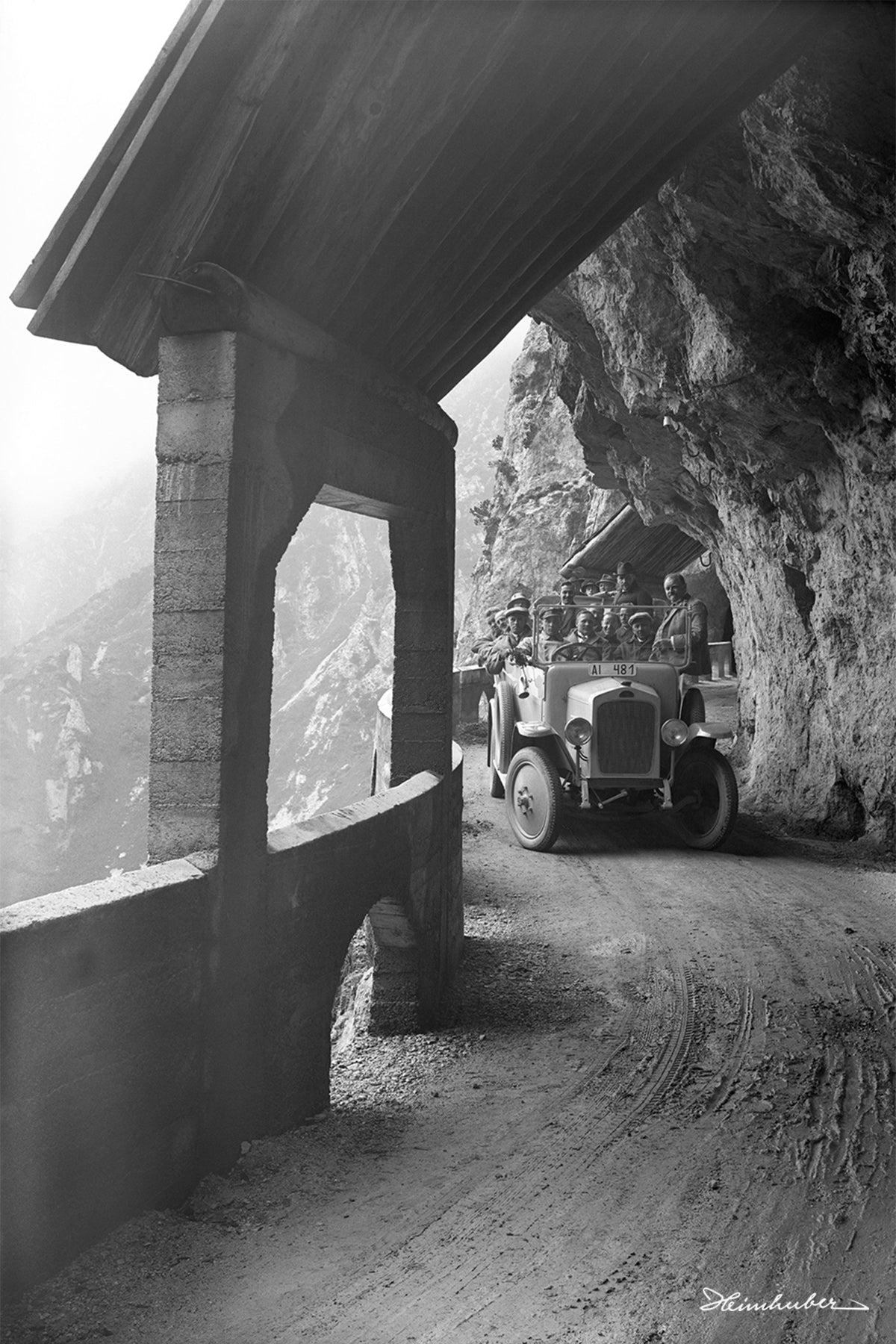 Bus am Flexenpass III