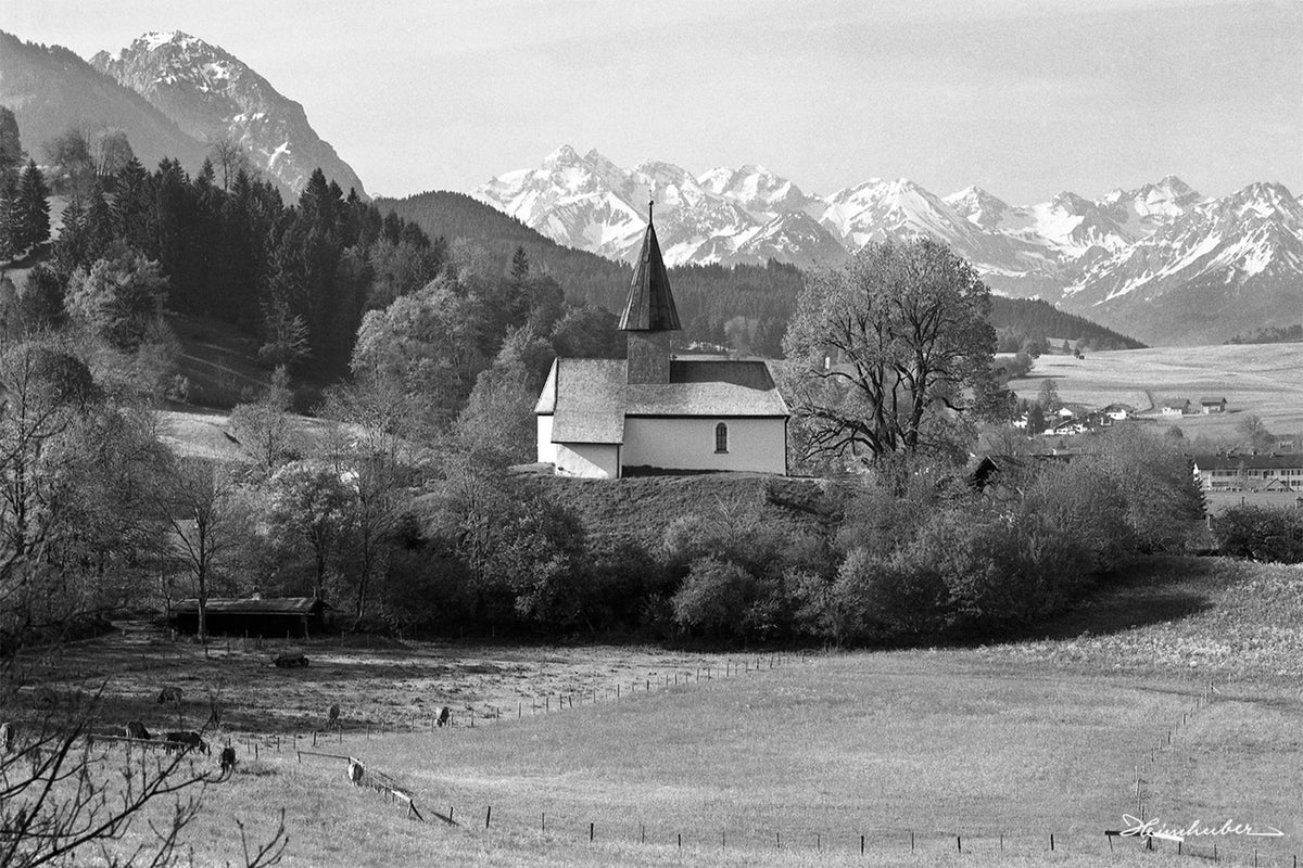 Berghofer Kapelle im Frühling