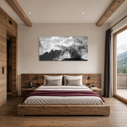 Wolkenverhangene Cadinispitzen
