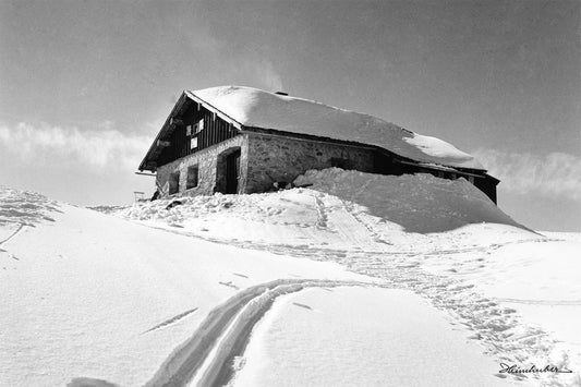 Skispur zur Fiderepasshütte