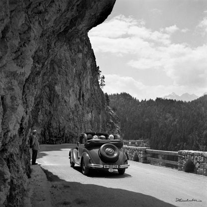 Mercedes Benz auf dem Gaichtpass