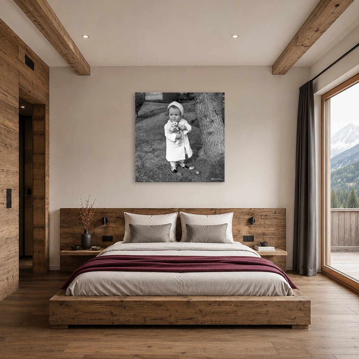 Mädchen mit Kuschelhasen