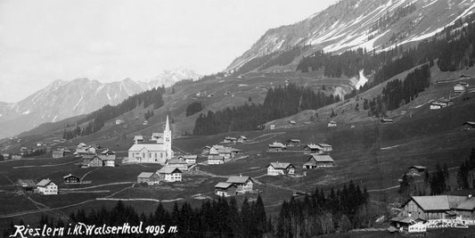 Riezlern 1095 m