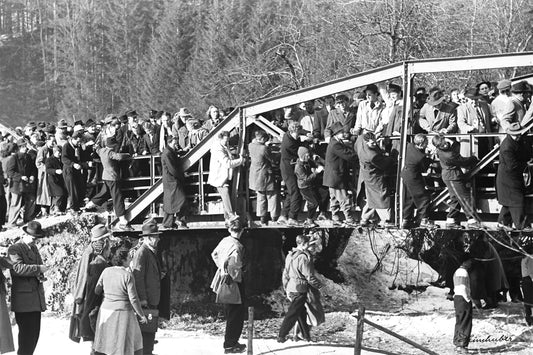 Zuschauer beim Skifliegen